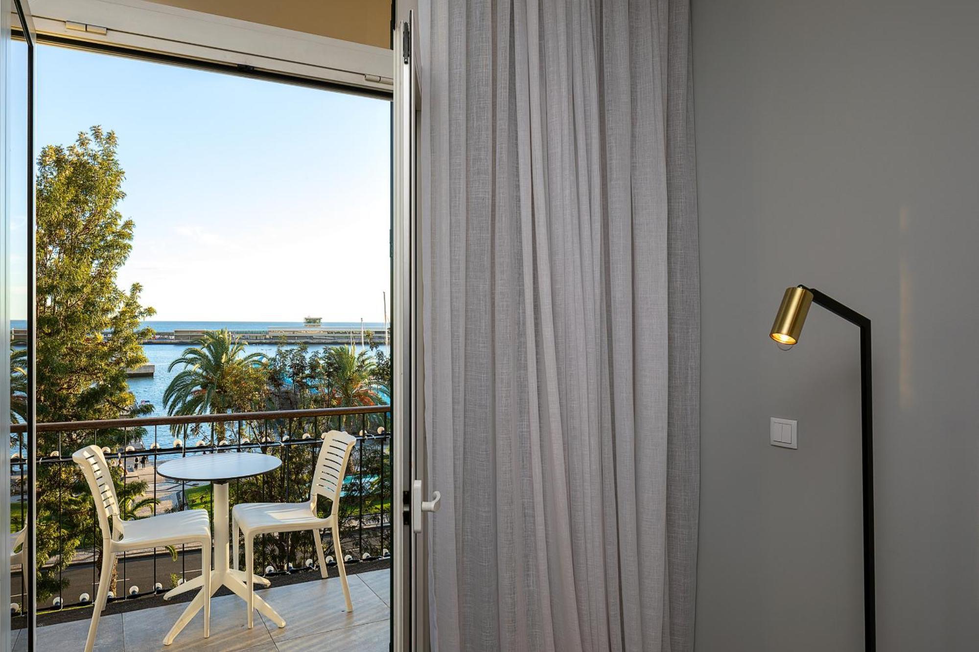 King David Suites By Madeira Sun Travel フンシャル エクステリア 写真
