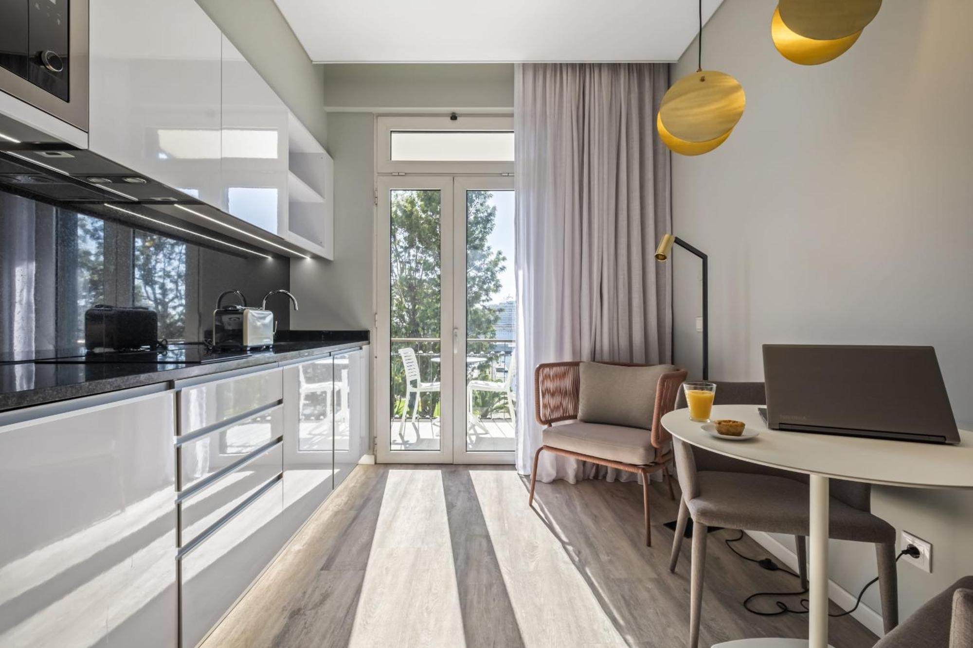 King David Suites By Madeira Sun Travel フンシャル エクステリア 写真