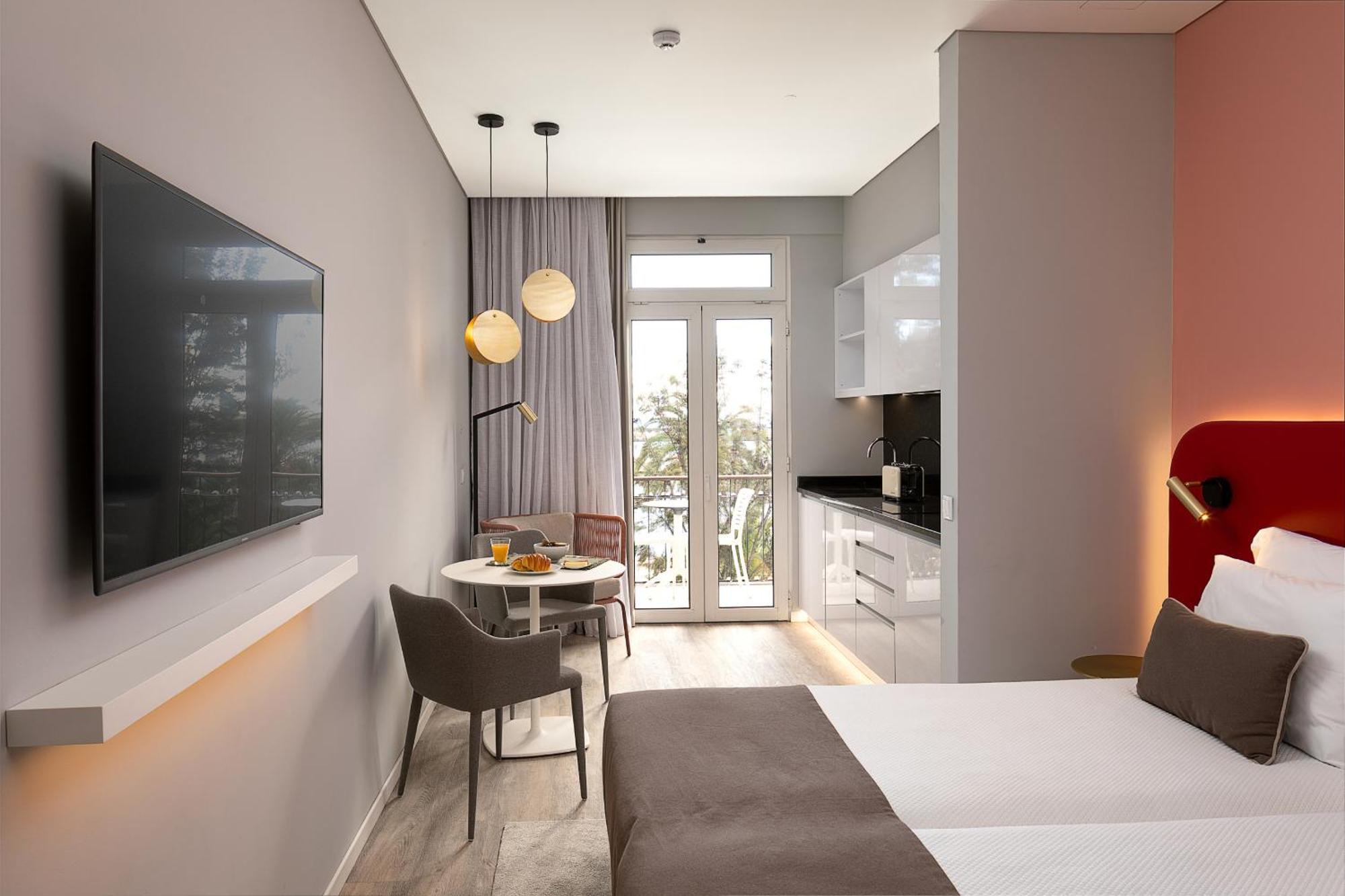 King David Suites By Madeira Sun Travel フンシャル エクステリア 写真