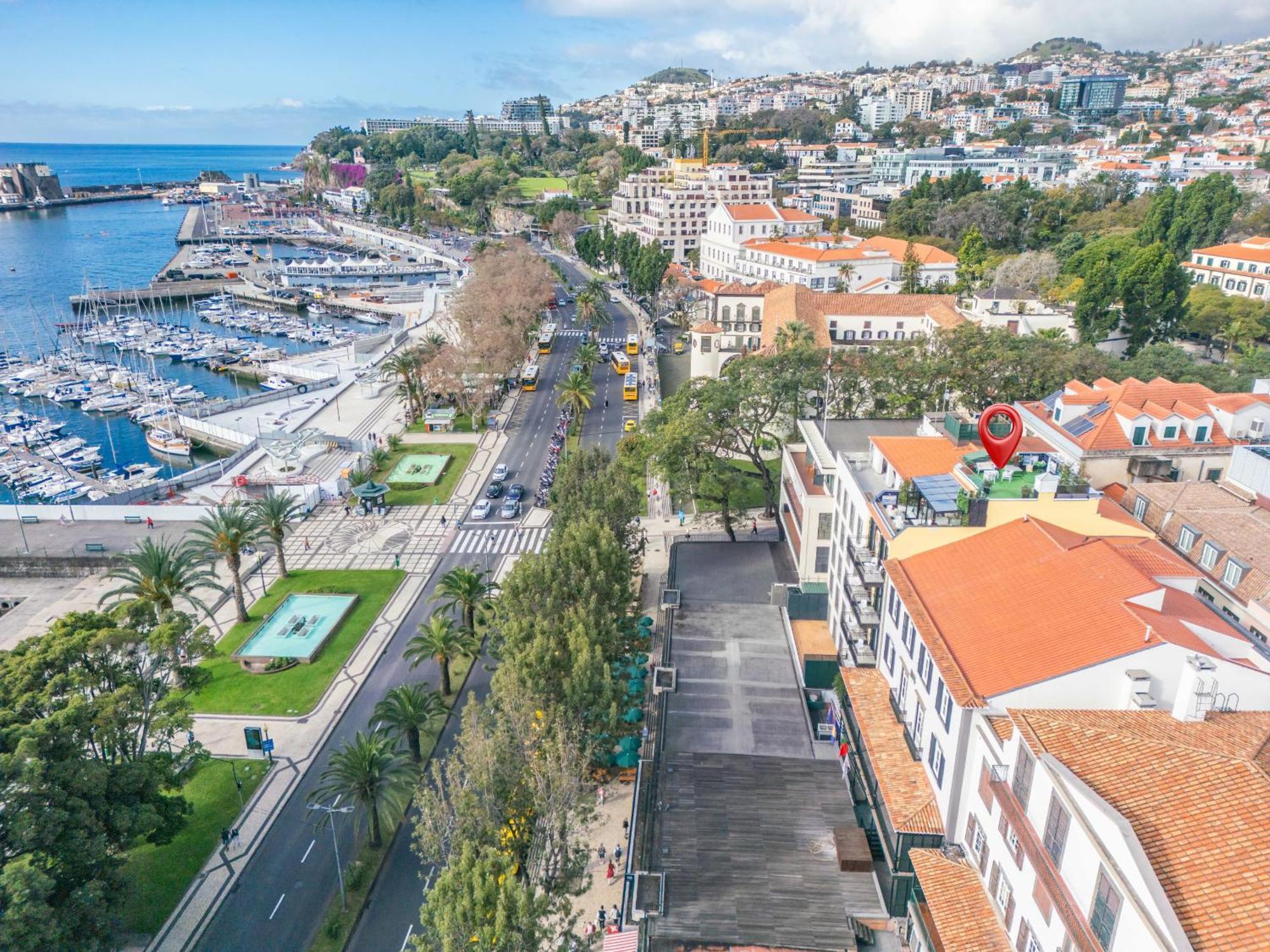 King David Suites By Madeira Sun Travel フンシャル エクステリア 写真
